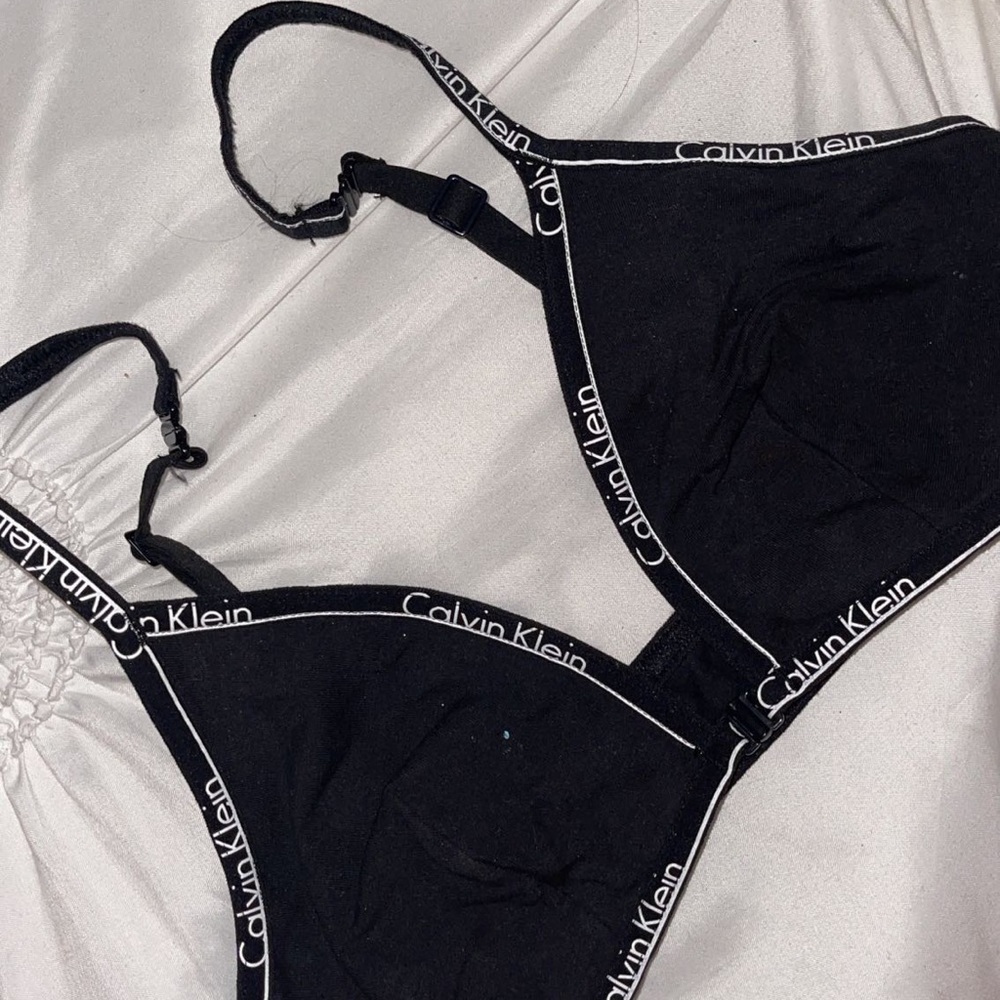 CALVIN KLEIN BRALETTE